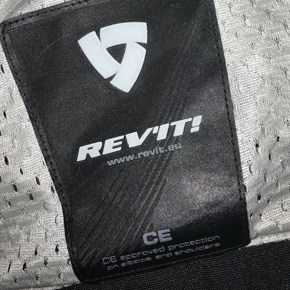 NWOT REV’IT! Motorcycle Jacket - Picture 4 of 6